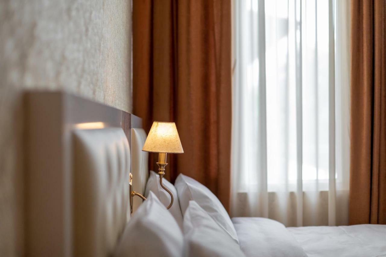 Ornament Hotel Tbilisi Bagian luar foto