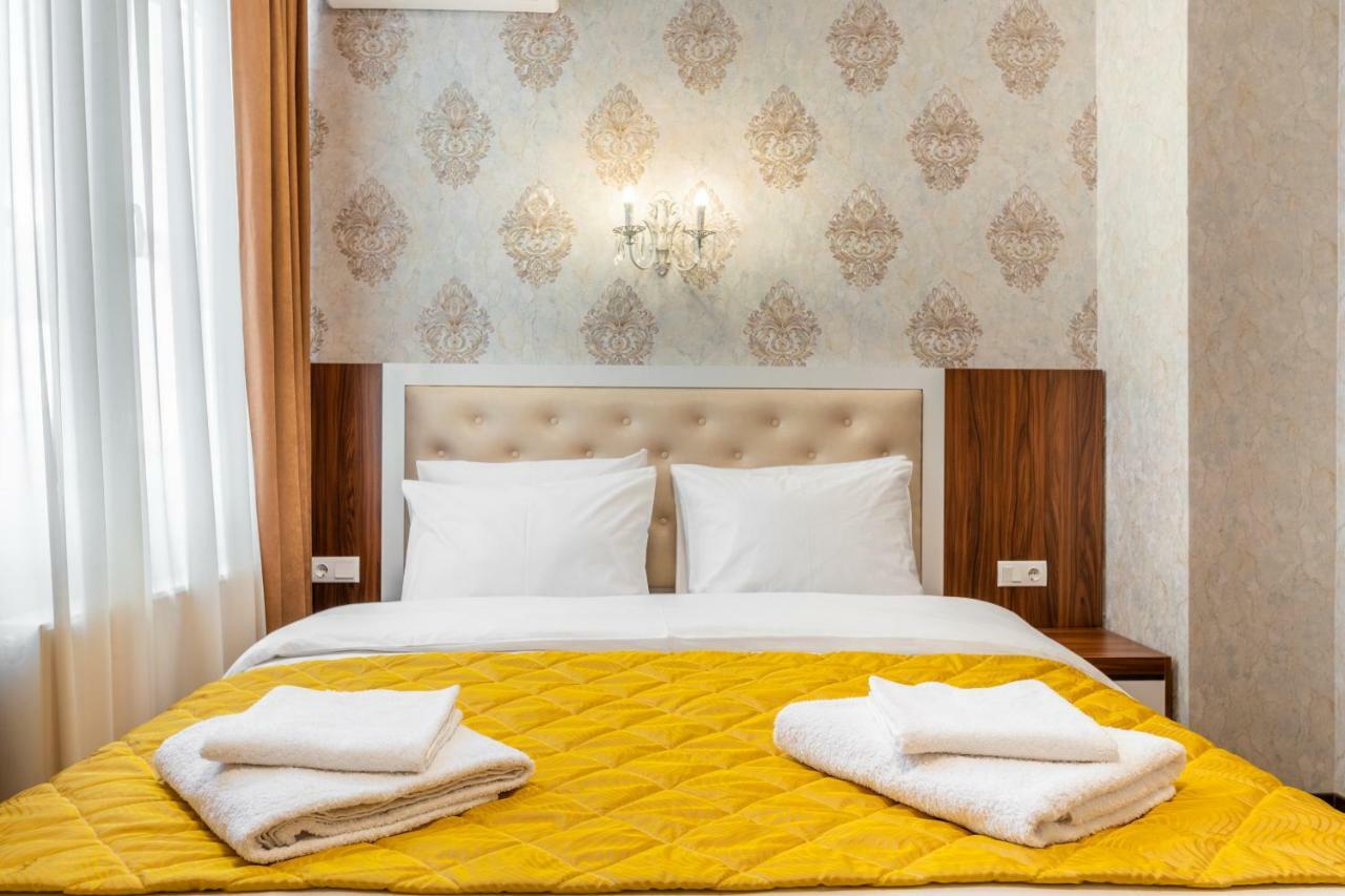 Ornament Hotel Tbilisi Bagian luar foto