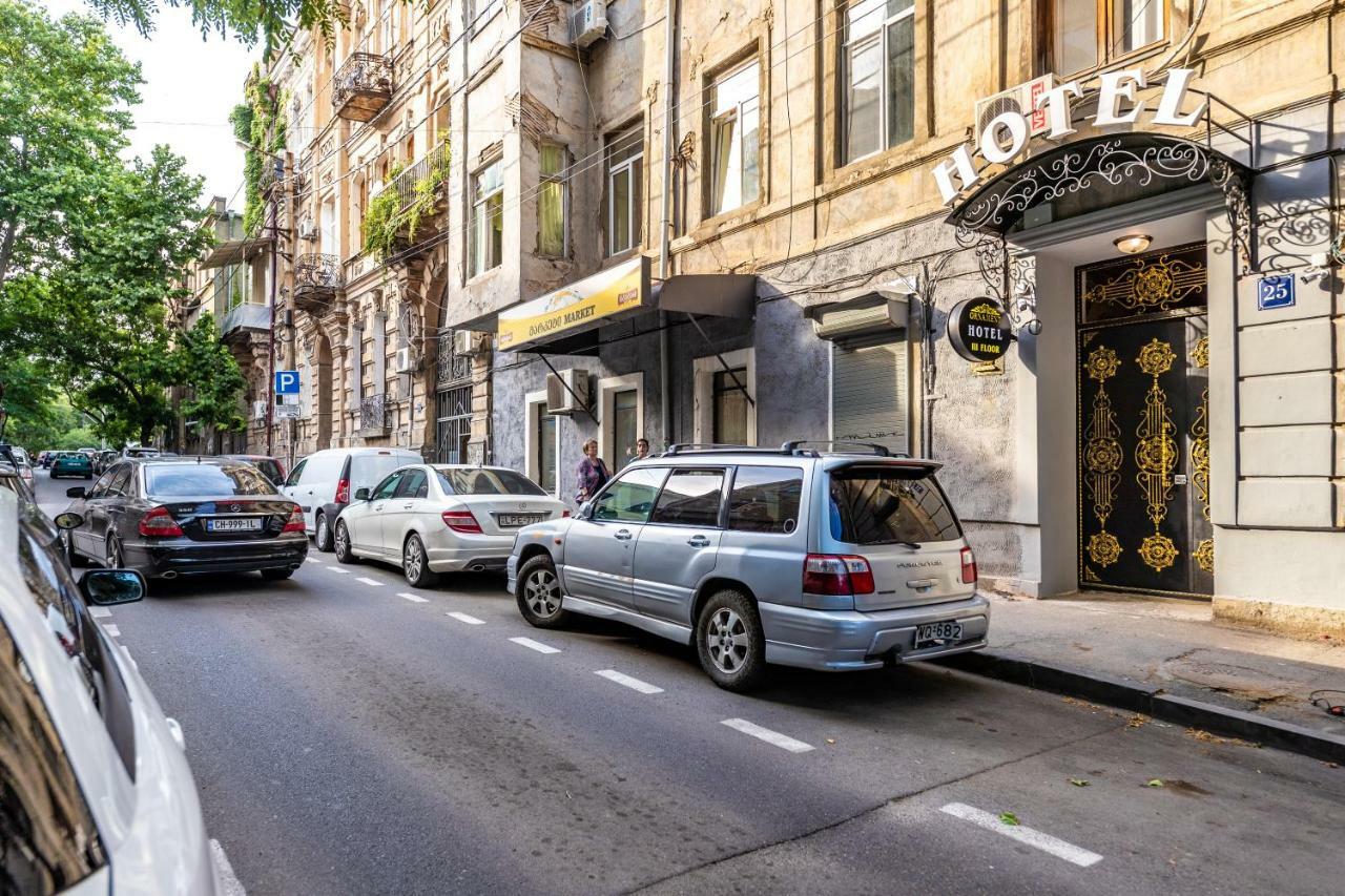 Ornament Hotel Tbilisi Bagian luar foto