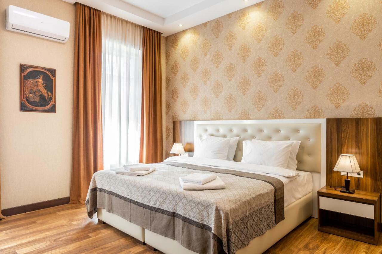 Ornament Hotel Tbilisi Bagian luar foto