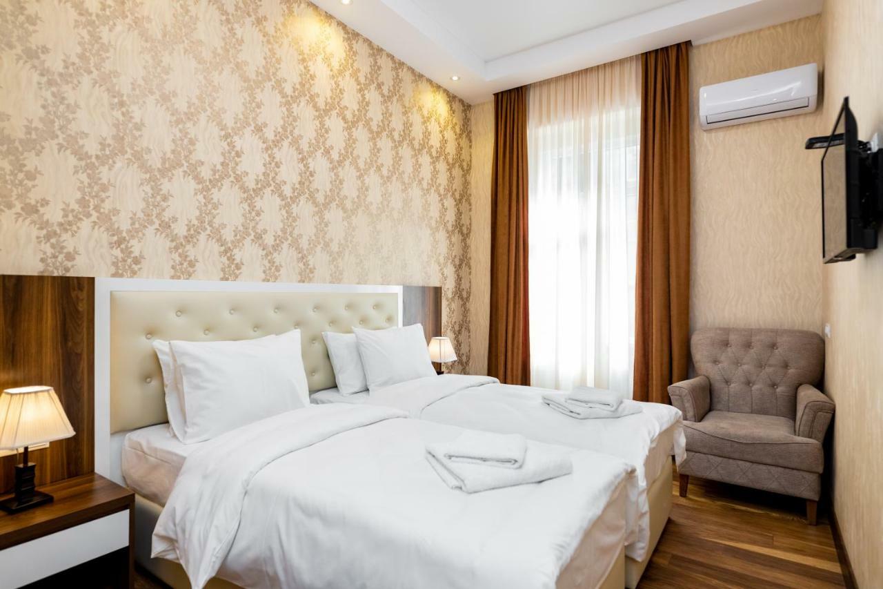 Ornament Hotel Tbilisi Bagian luar foto